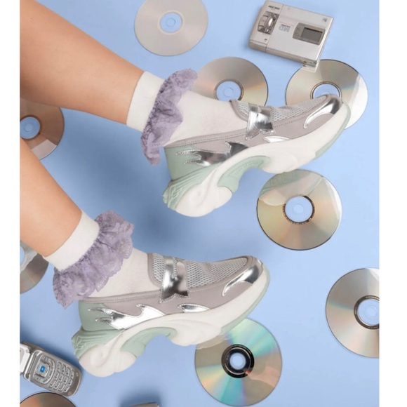 Soul Speed Maverick Silver and White Loafers - W8/M6 generous - Picture 7 of 16